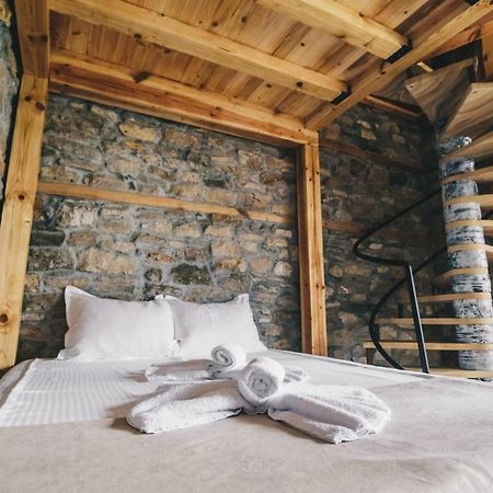 Завоя Hotel Krushuna Buitenkant foto