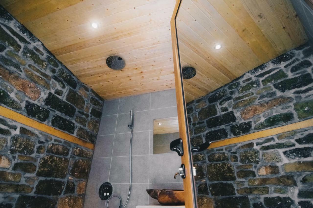 Завоя Hotel Krushuna Buitenkant foto