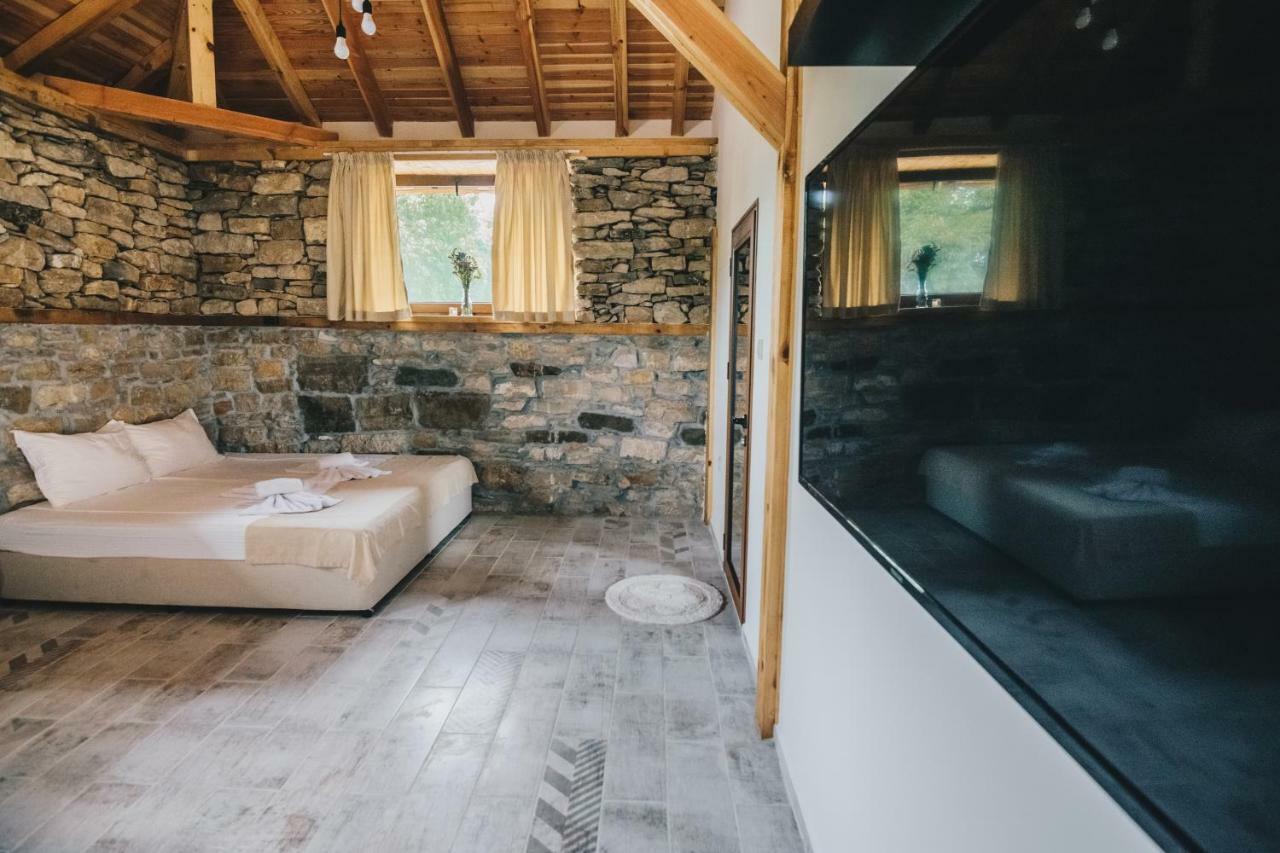 Завоя Hotel Krushuna Buitenkant foto